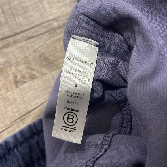 Athleta - Farallon Printed Drawstring Jogger - Size 6 - Tie Dye - Violet/Blue - Picture 10 of 10